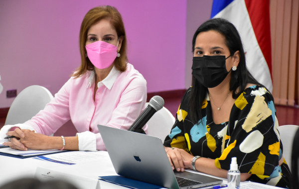 Presentan estrategia de prevención ante el embarazo de niñas y adolescentes